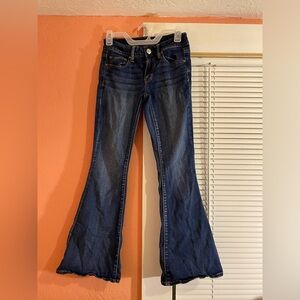 Very cute jean for western vibes.